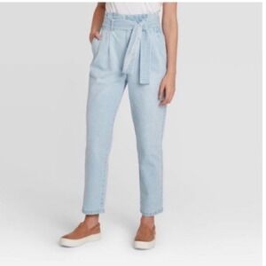A New Day Womens Light Wash Paperbag Waist Denim Jeans Size‎ 6 Belted Tapered